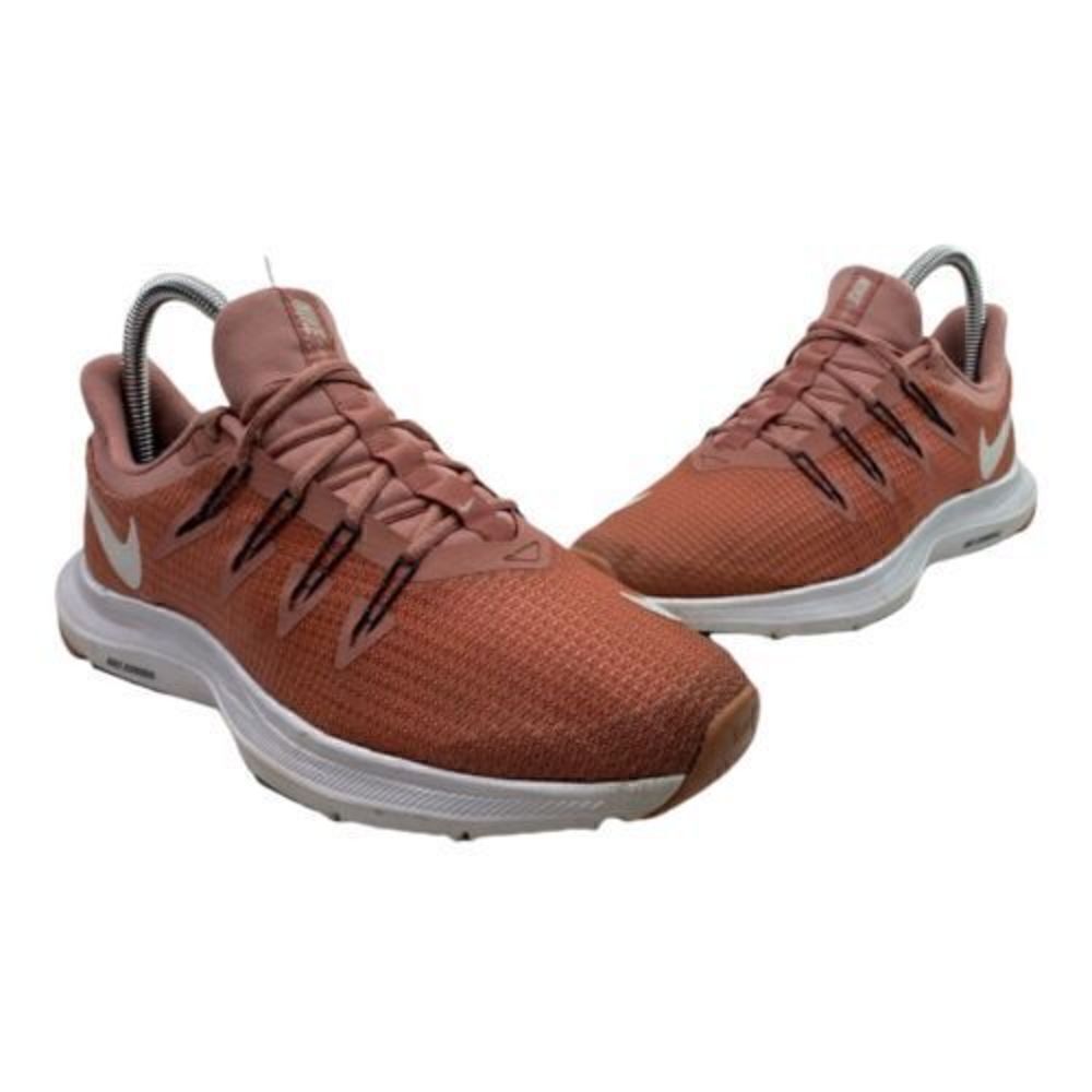 Nike Quest Women Size 6.5 Salmon Pink Trainers Athletic Running Shoes AA7412-600